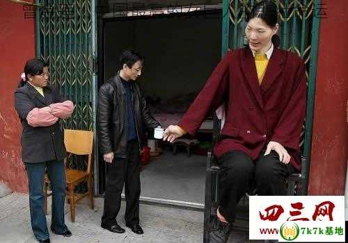 曾金莲：中国最高的女巨人的悲壮命运